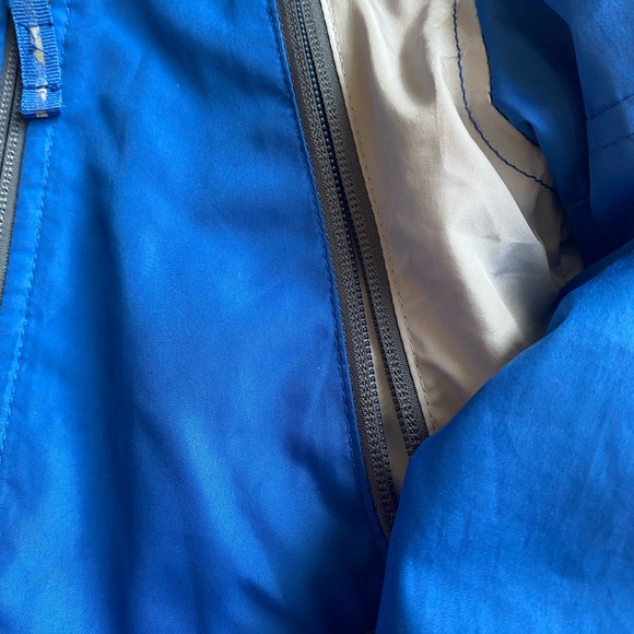 Oshkosh B’gosh fleece lined rain jacket 4T - Picture 4 of 13